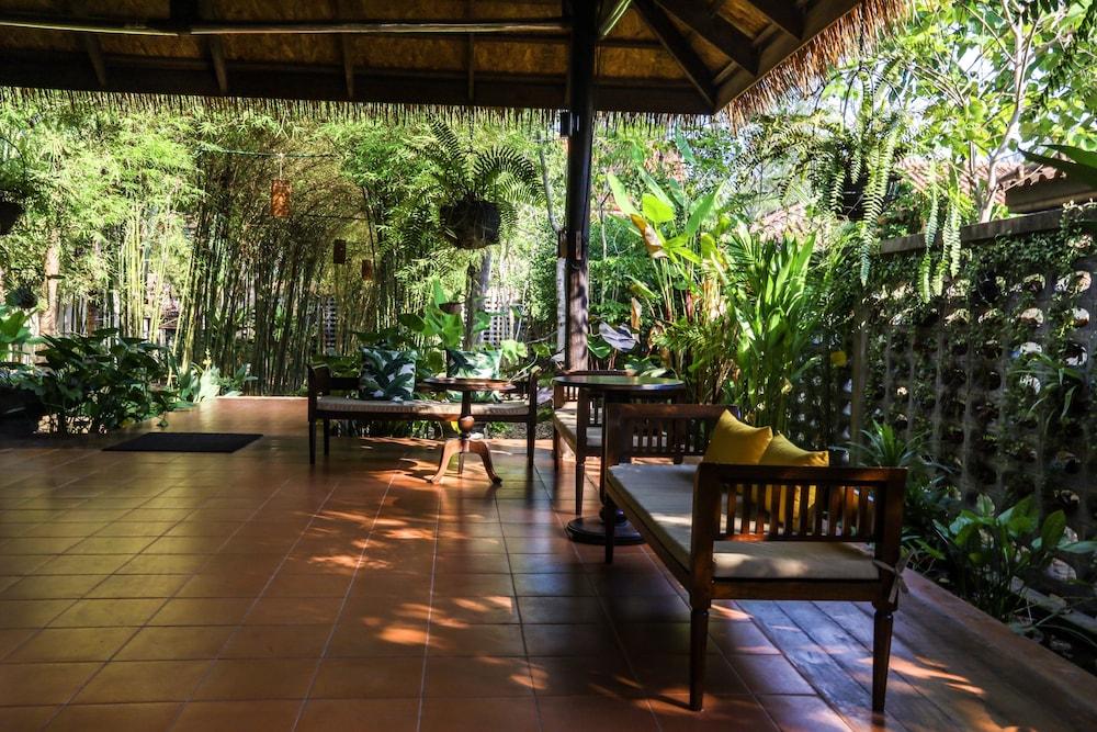 Saree Samui Hotel Mae Nam Buitenkant foto