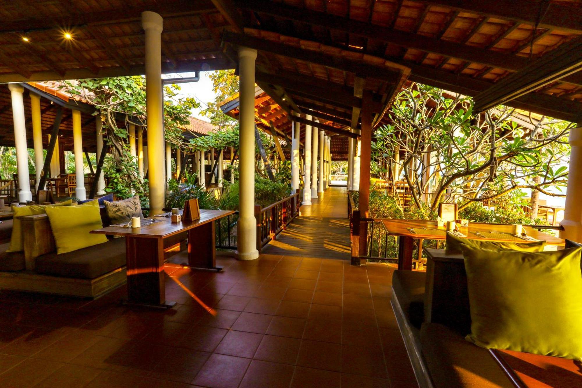 Saree Samui Hotel Mae Nam Buitenkant foto