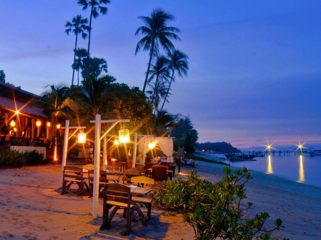 Saree Samui Hotel Mae Nam Buitenkant foto